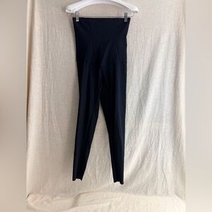 Leonisa Shaping Leggings